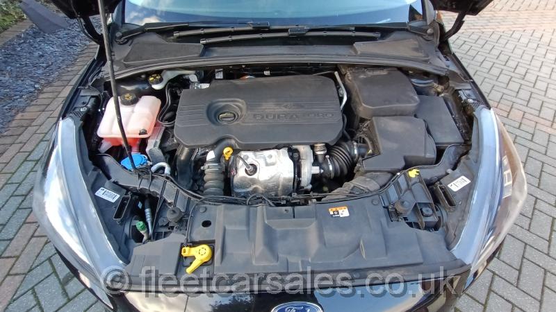 ford focus titanium engine picture