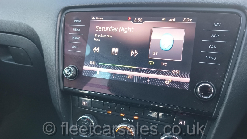 skoda octavia se technology 2.0 tdi media