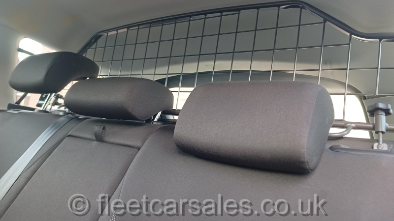 skoda octavia se technology 2.0 tdi luggage gaurd