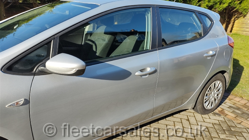 kia ceed silver