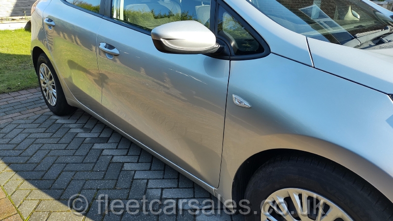 kia ceed silver os