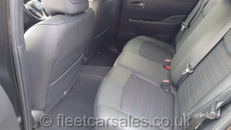 nissan leaf 2019 half leather