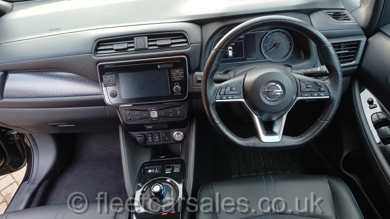 nissan leaf 2019 interior leather