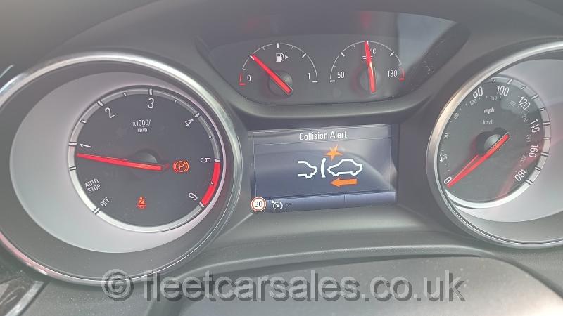 vauxhall insignia 2.0d sri vx line collision assist