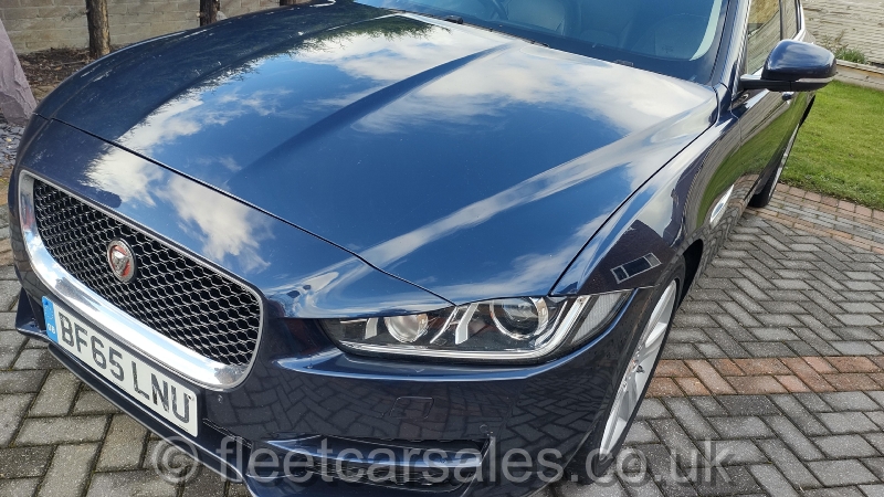 jaguar xe portfolio nearside