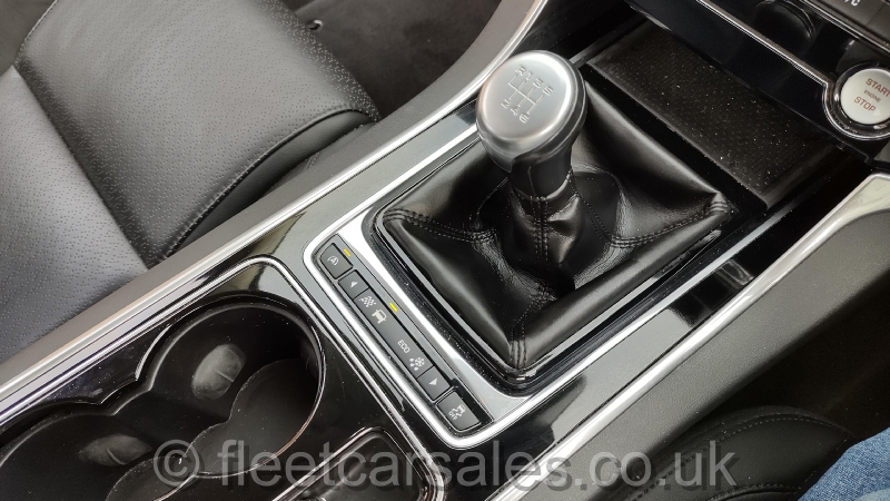 jaguar xe portfolio 6 speed box