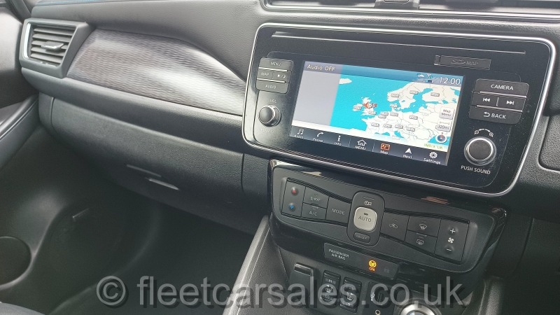 2019 leaf muli media menu nav