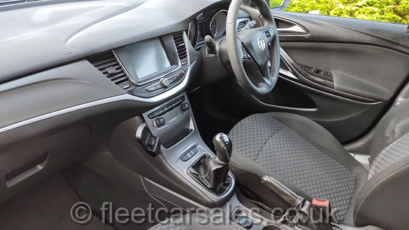 new shape astra cockpit