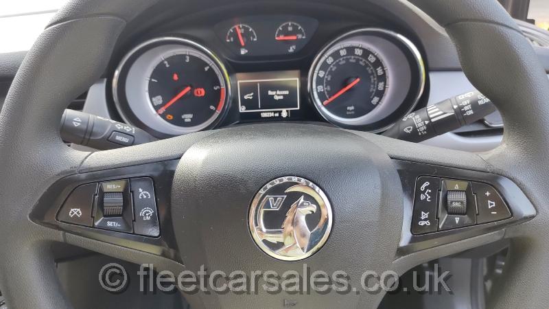vauxhall astra design clocks