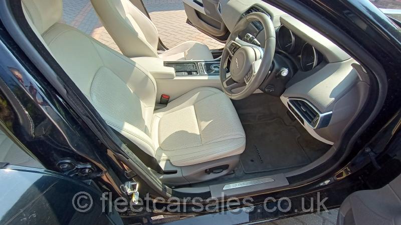 2018 jaguar xe leather drivers seat