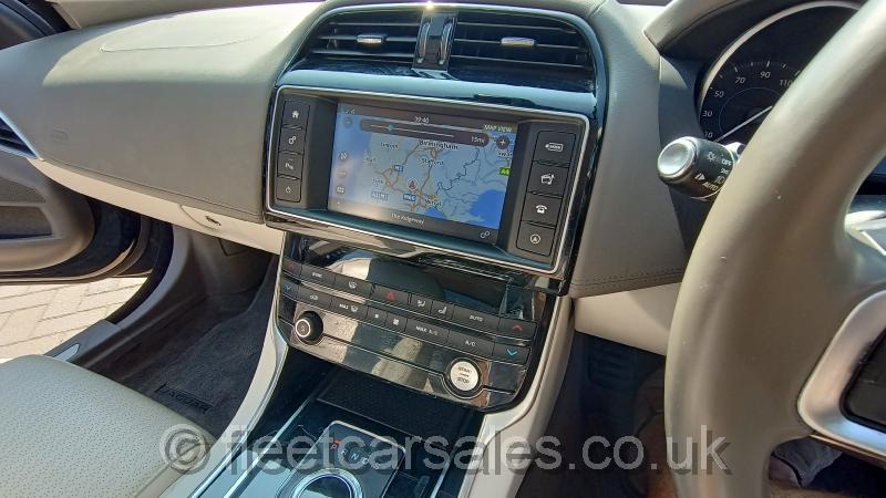 2018 jaguar xe navigation