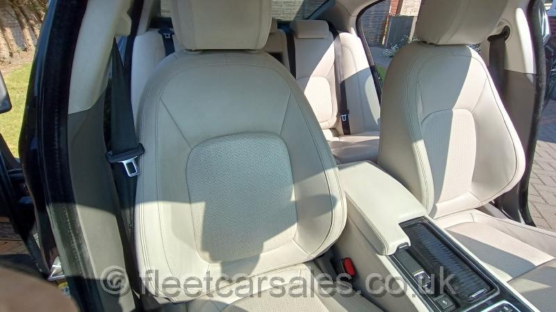 2018 jaguar xe leather seating