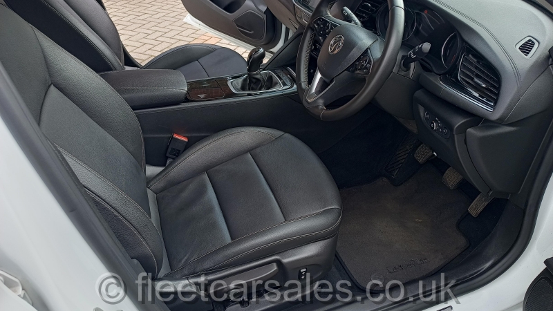 insignia elite interior