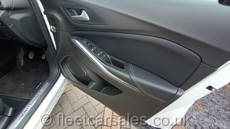 grandland x elite electric windows