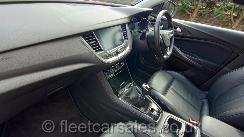 grandland x elite interior leather black