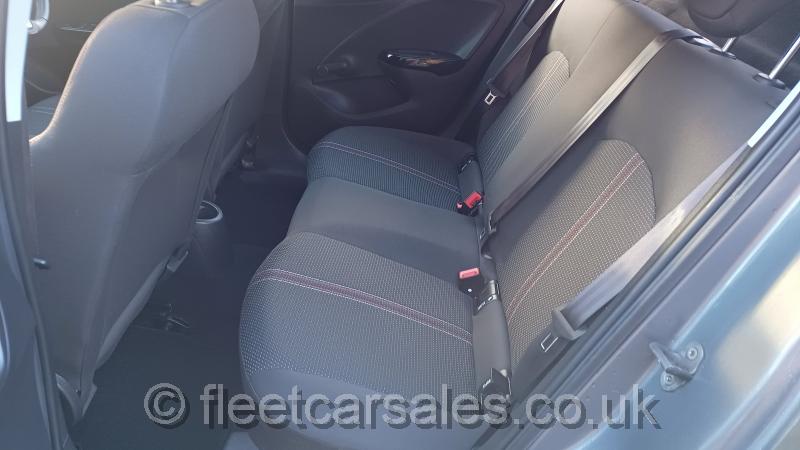 corsa sri 2019 rear seats