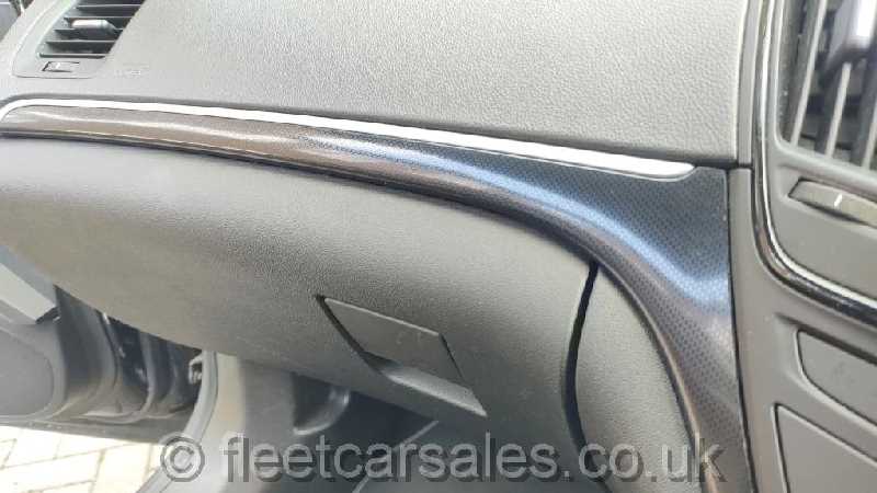 Vauxhall Insignia SRi CDTI 2.0 6 speed