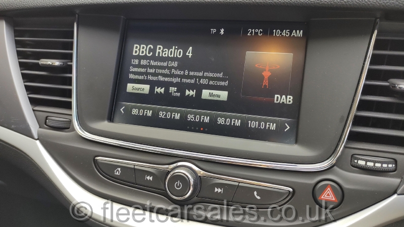 vauxhall astra dab radio