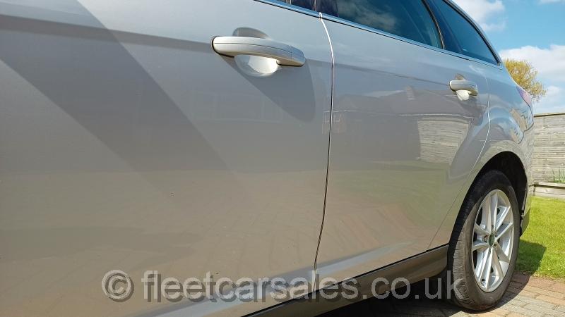 ford focus zetec moondust silver met