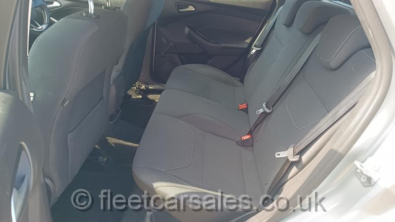 ford focus zetec seats rear