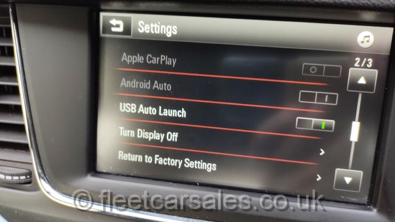 vauxhall astra elite apple carplay