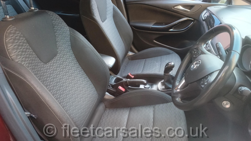 astra sri cdti 2018 interior