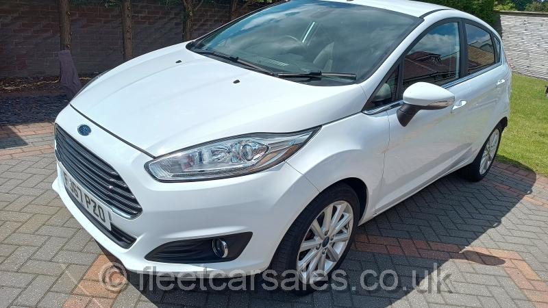 ford fiesta 1.5 tdci titanium frozen white