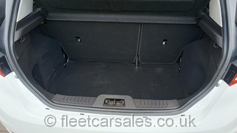 2017 fiesta boot space