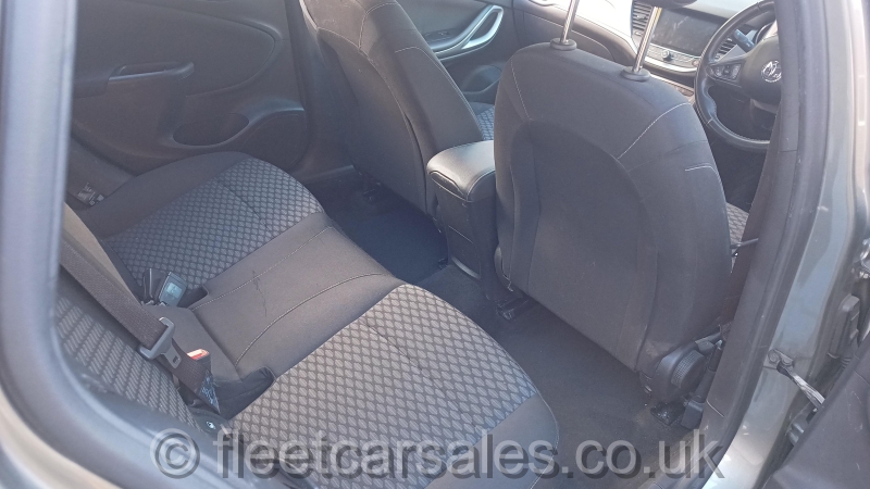 astra tech line rear seats