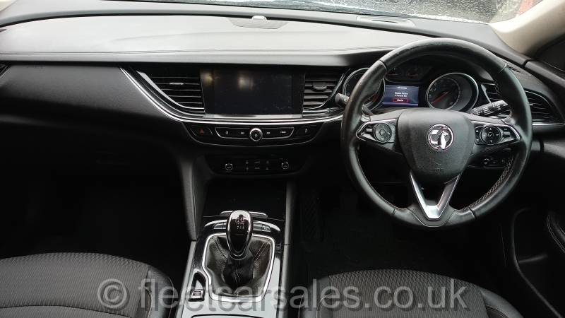 insignia 2018 tech line dashboard