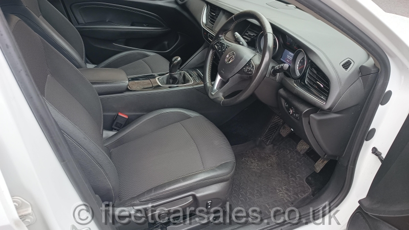 insignia 2018 tech line drivers seat