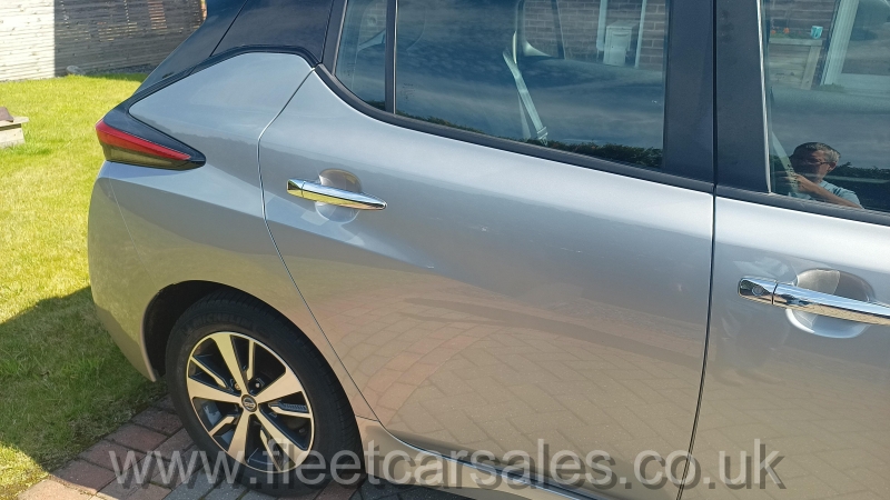 leaf accenta 2020 blade silver metallic