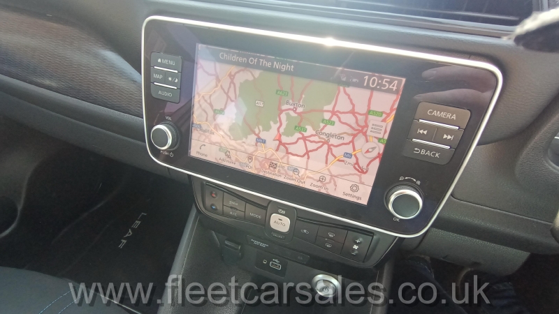 leaf accenta media nav