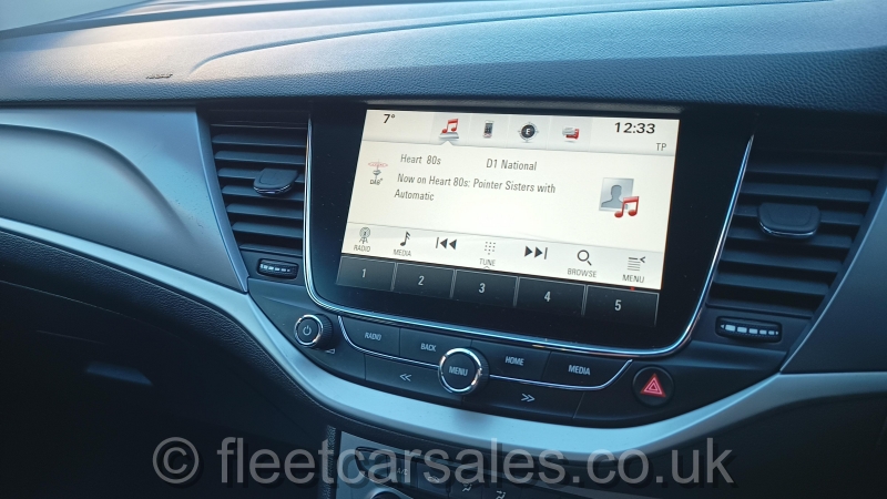 vauxhall astra tech line media