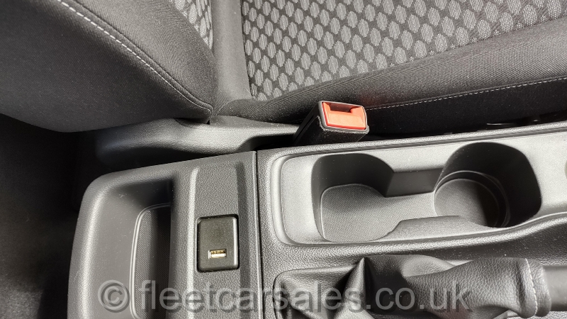 vauxhall astra cup holders