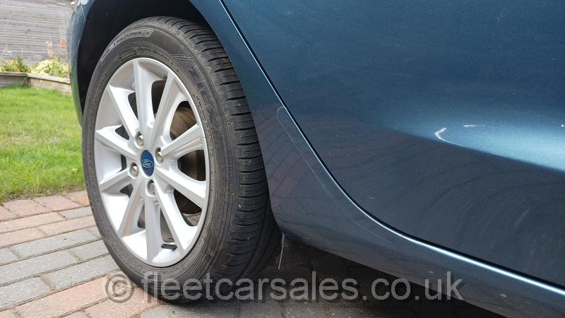 ford fiesta titanium ecoboost alloy wheel