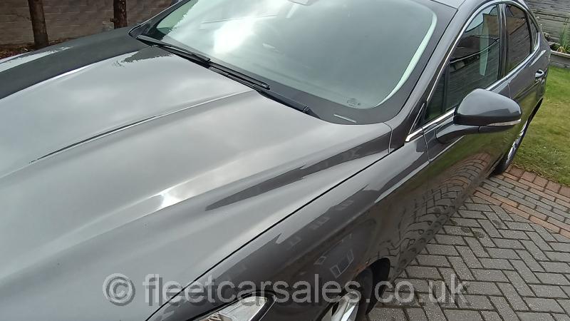 ford mondeo titanium heated front screen