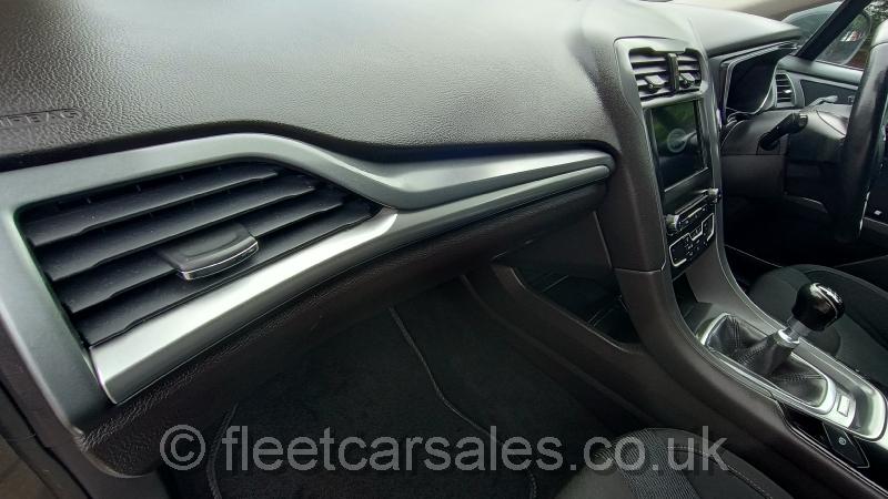 2016 mondeo titanium airbag