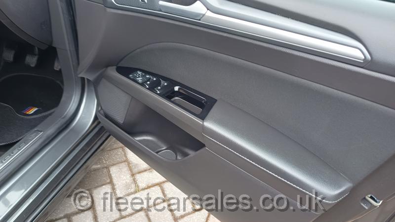 2016 mondeo titanium electric windows