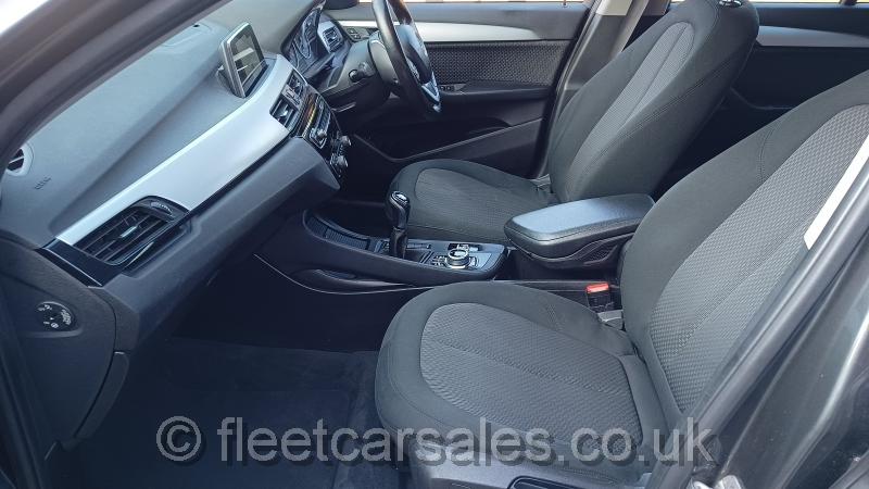 BMW X1 SE Sdrive 18d front seats