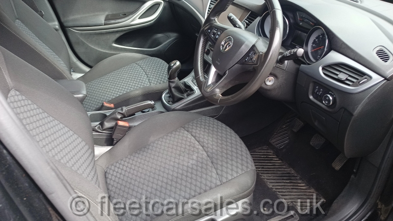 astra tech line 2018 front seats