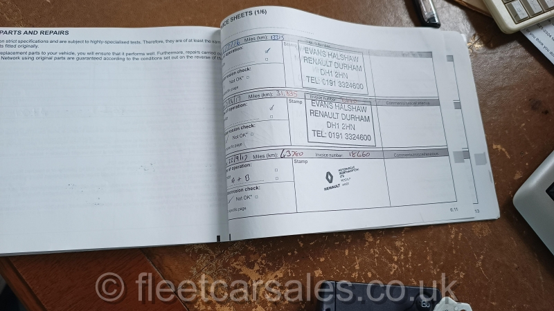 renault megane expression service book