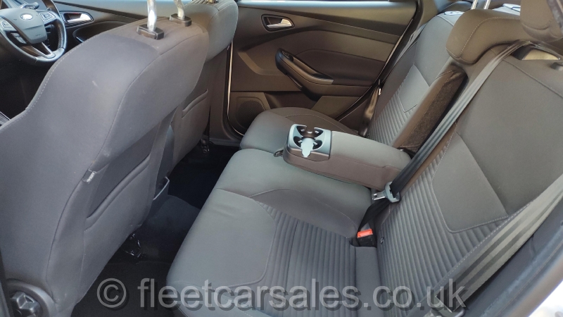 focus-titanium-rear-seat