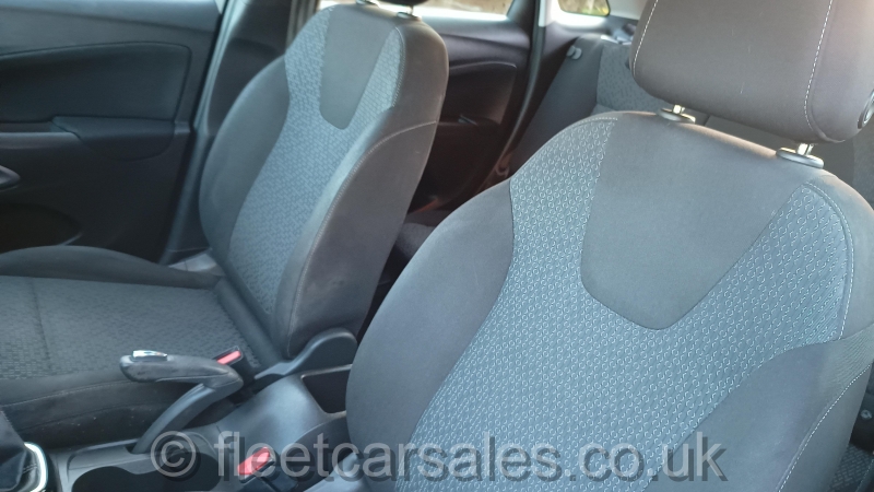 crossland x seats front