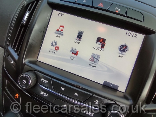 Vauxhall Insignia 1.6 CDTi Design media system