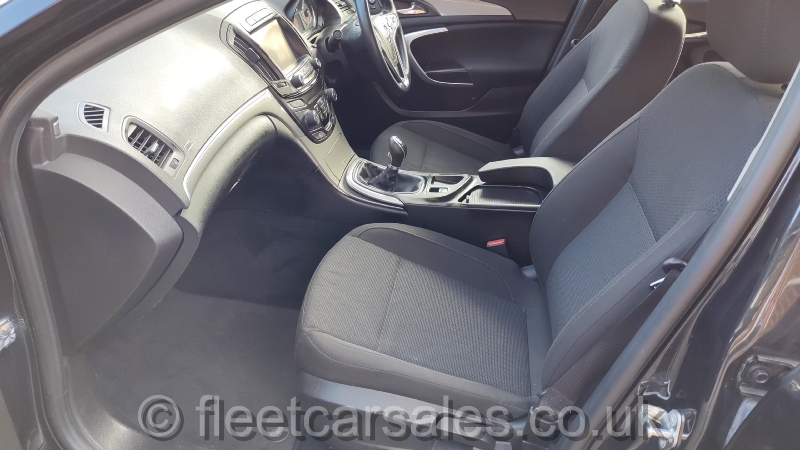 Vauxhall Insignia 1.6 CDTi Design passenger seats
