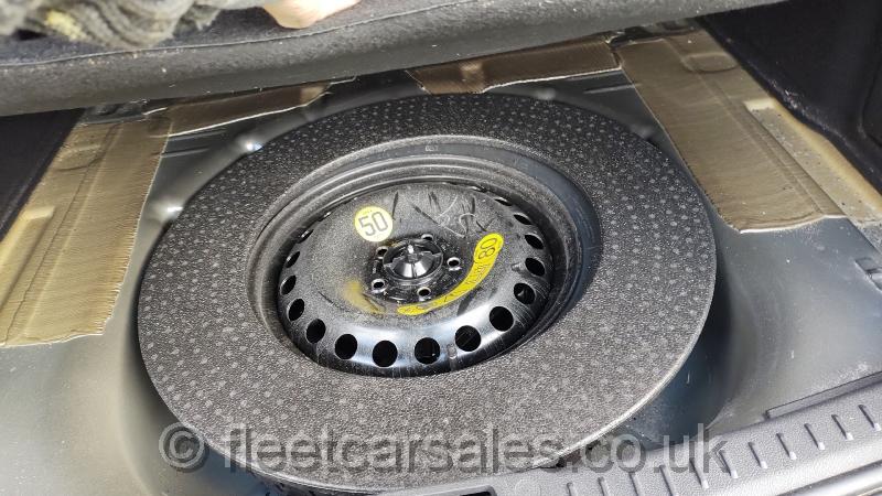 focus-titanium-estate-spare-wheel