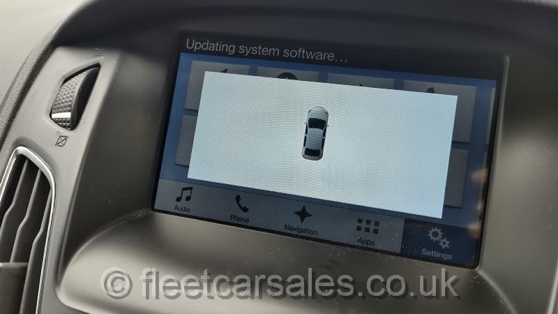 focus-titanium-parking-sensors