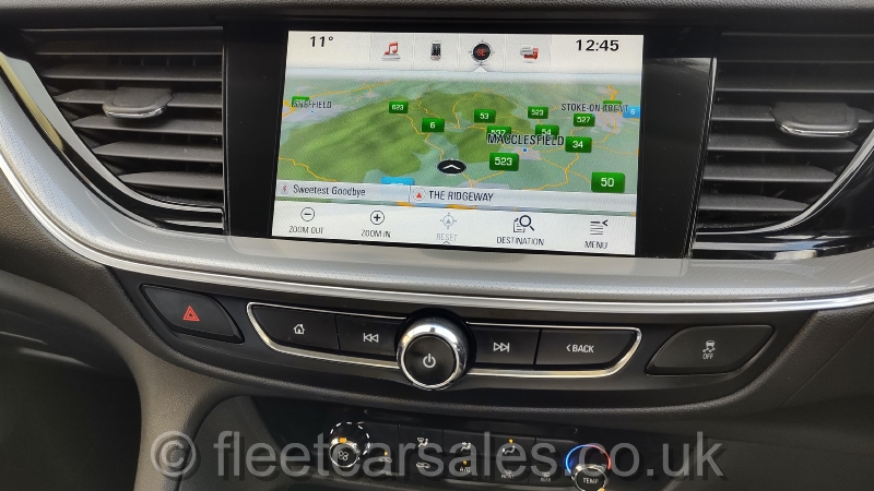 vauxhall insignia new shape estate navigation