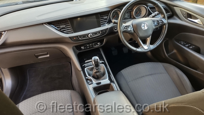 vauxhall insignia new shape estate cockpit